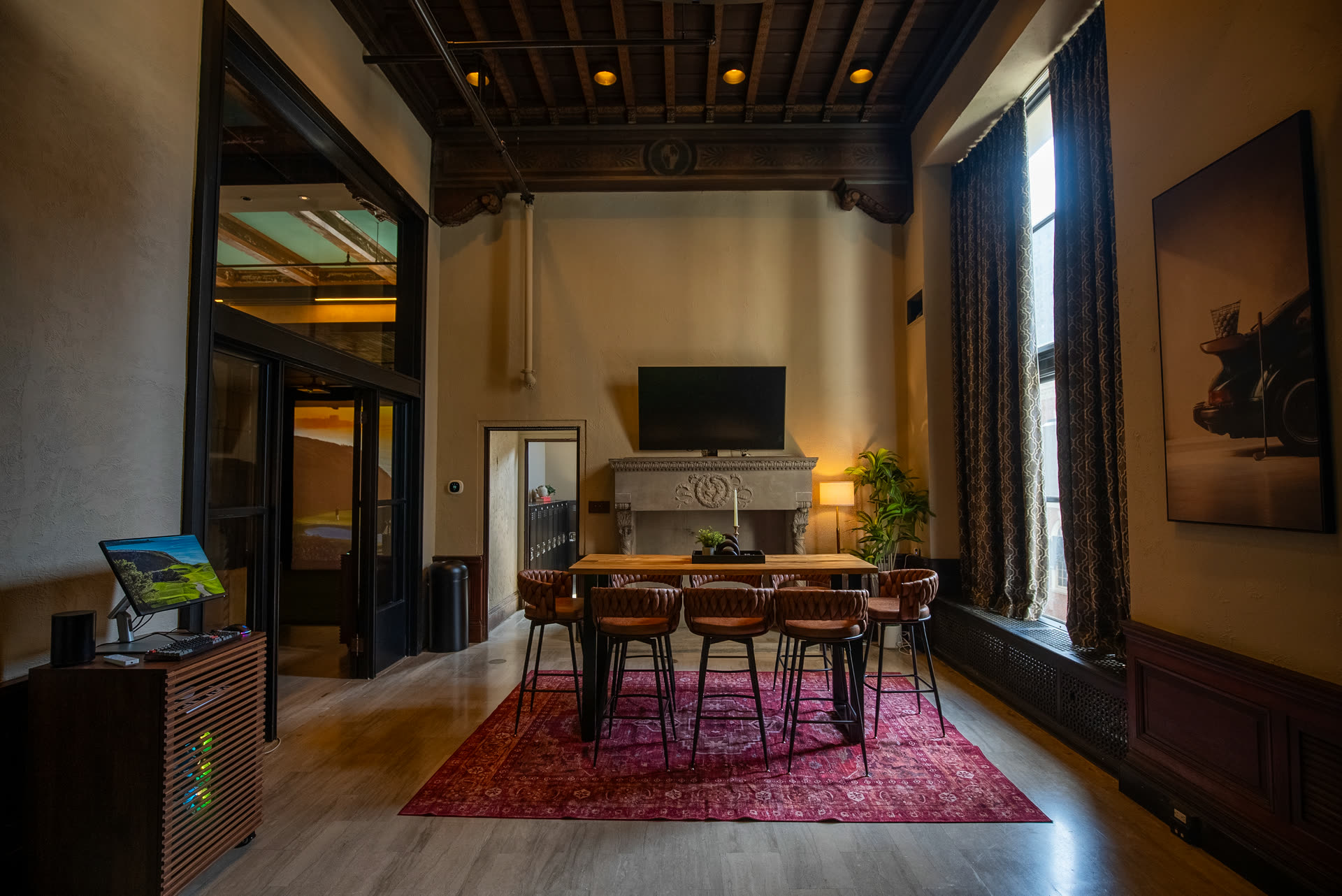 The grand room at Philadelphia Golf Club