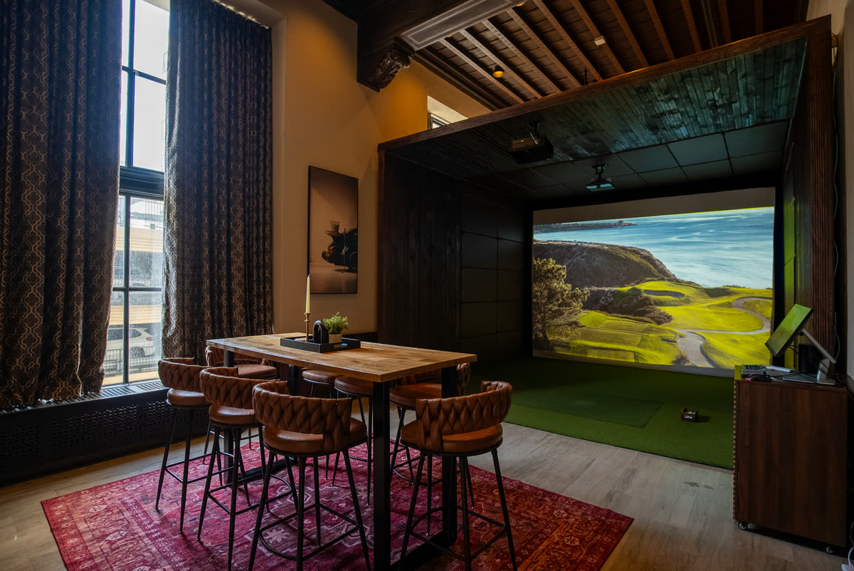 A private room at Philadelphia Golf Club
